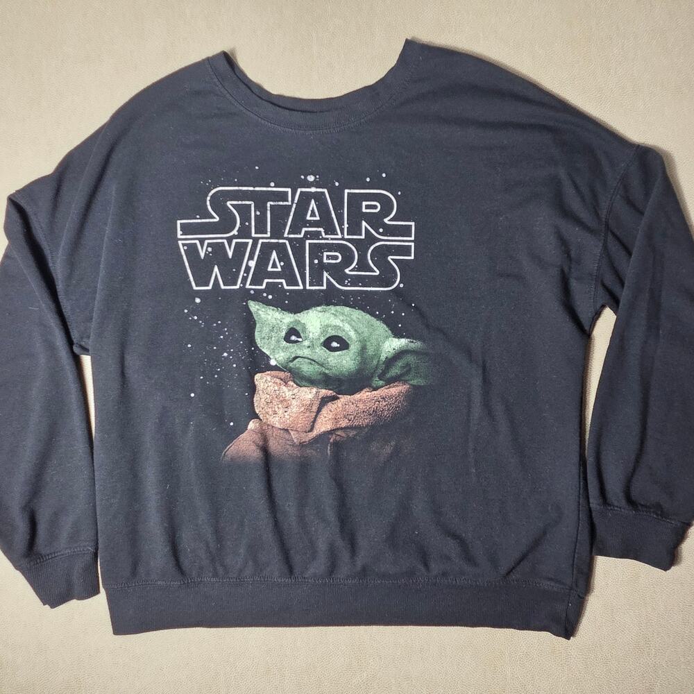 Star Wars Mandalorian Grogu Baby Yoda Crewneck Sweatshirt XL Black Starry Logo